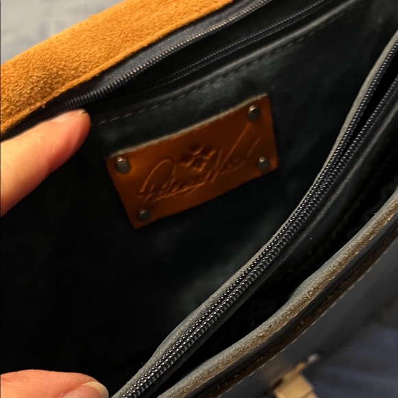 Patricia Nash Ilina Floral Cutout Leather Crossbody Bag - Picture 12 of 16